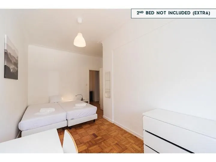 Houze_4 Room Flat In Central Lisboa
